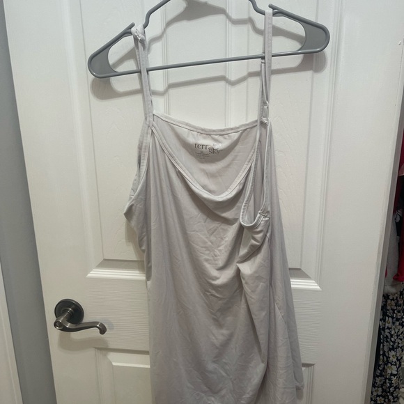 Terra & Sky Gray Ruched Asymmetrical Camisole - Picture 3 of 9
